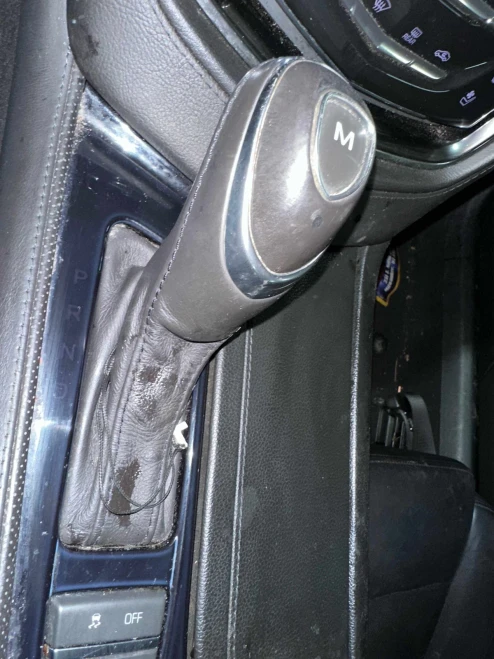 2014-2019 Cadillac CTS 23180743 23392735 AWD Used OEM Floor Shifter