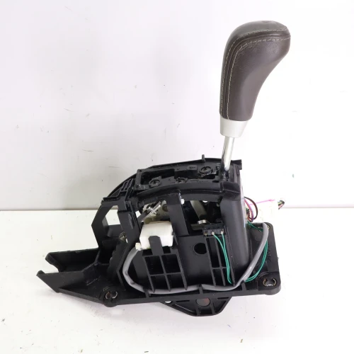 2004-2015 Nissan Armada Automatic Used OEM Floor Shifter