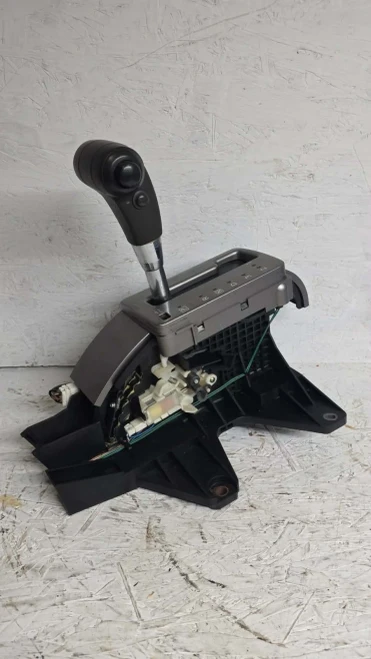 2005-2019 Nissan Xterra Automatic Used OEM Floor Shifter