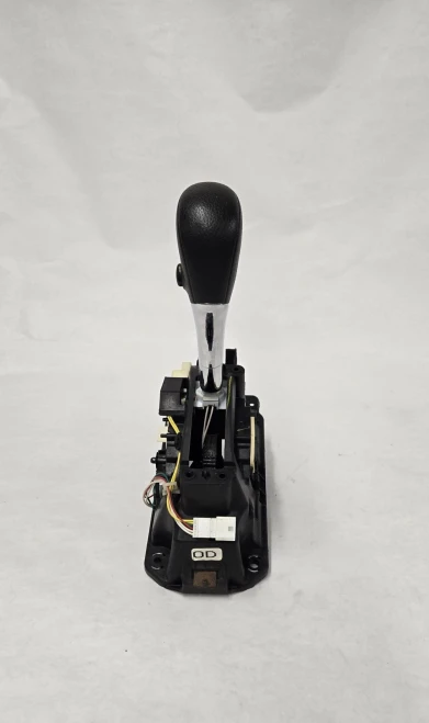2016 Nissan Altima Automatic Used OEM Floor Shifter