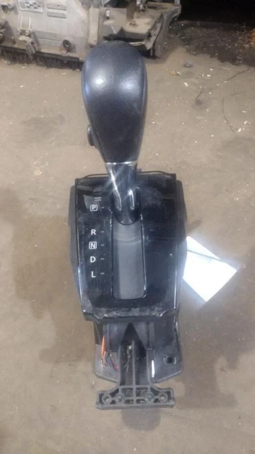 2015 Nissan Sentra Automatic Used OEM Floor Shifter