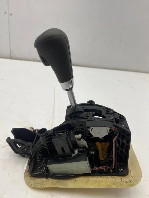 2007-2012 Nissan Altima 34901JA00A Used OEM Floor Shifter