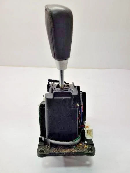 2005-2015 Nissan Armada Automatic Used OEM Floor Shifter