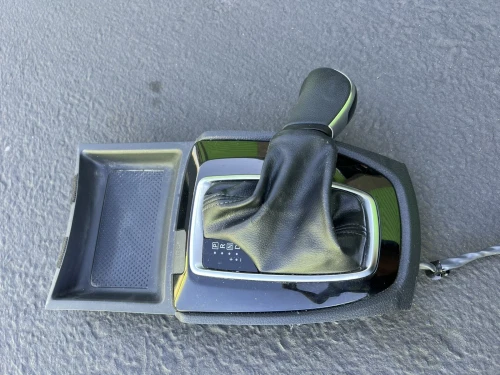 2017-2019 Nissan Rogue Automatic Used OEM Floor Shifter
