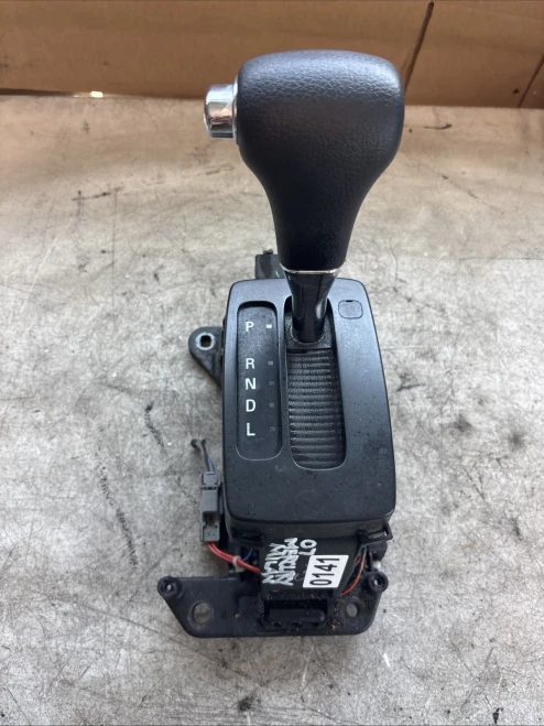 2007 Mercury Milan Used OEM Floor Shifter