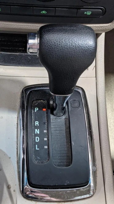 2006-2009 Mercury Milan 5 Speed Used OEM Floor Shifter