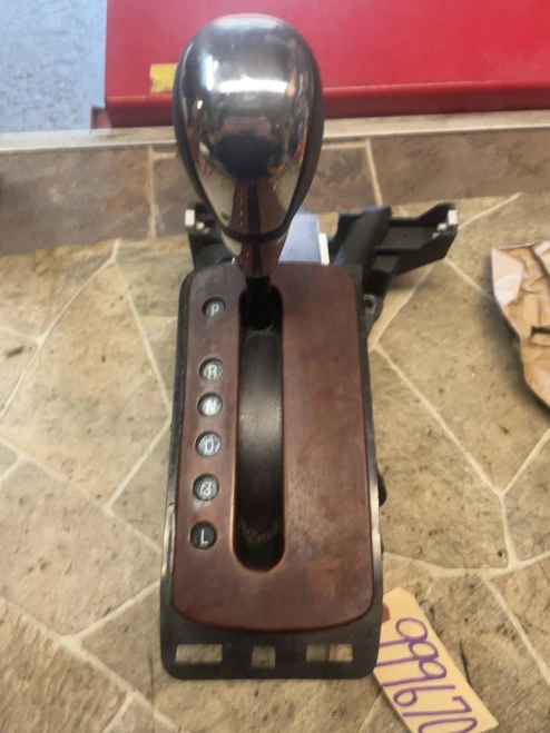 2005-2008 Pontiac G6 Automatic Used OEM Floor Shifter