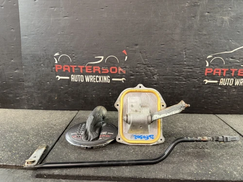 2008-2009 Pontiac Solstice Automatic With Cable Used OEM Floor Shifter