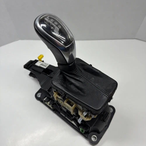 2013-2018 Volvo V60 31325216 Automatic Used OEM Floor Shifter
