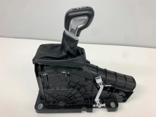 2016-2021 Volvo XC90 32240616 Used OEM Floor Shifter