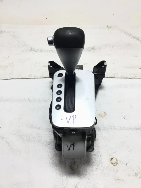 2007 Saturn Aura Used OEM Floor Shifter