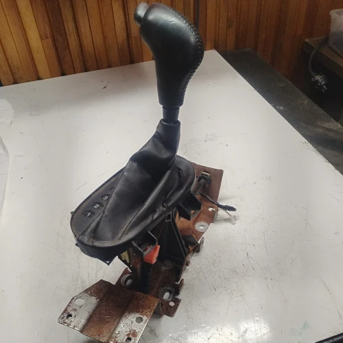 1998-2002 Oldsmobile Intrigue Automatic Used OEM Floor Shifter