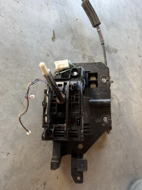 2015-2019 Subaru Outback Used OEM Floor Shifter