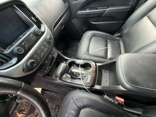 GMC Canyon Used OEM Floor Shifter