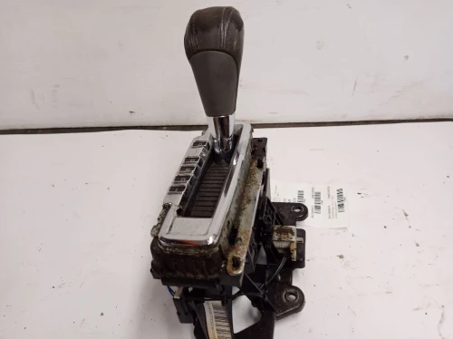 2015 GMC Acadia 11884992 Automatic Used OEM Floor Shifter