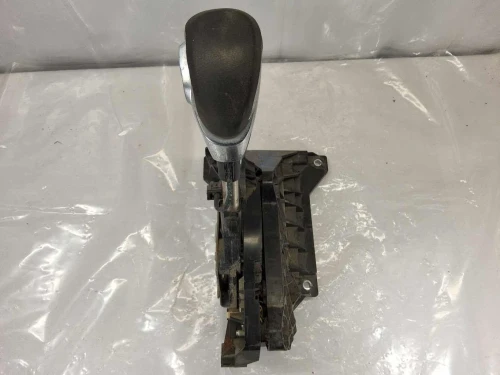 Buick Envision 23287256 Used OEM Floor Shifter