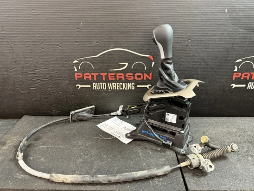 2015-2023 Jeep Renegade Automatic With Cable Used OEM Floor Shifter