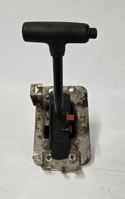 1999 Jeep Cherokee Automatic Sport Used OEM Floor Shifter