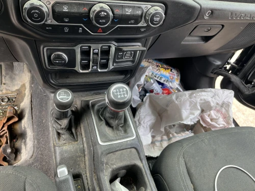 Jeep Wrangler 5 Speed Used OEM Floor Shifter