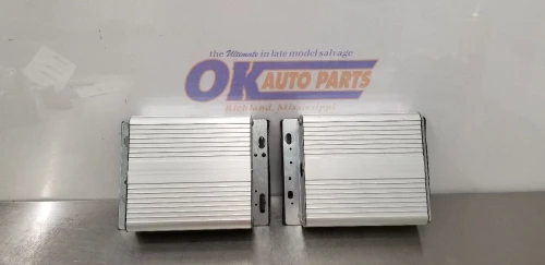 2003 Ford Mustang F7ZF18C808AA Used OEM Audio Amplifier
