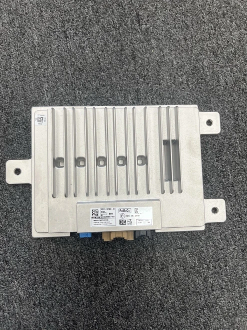 2025-2026 Ford Bronco S2DT18T806AE Bang & Olufsen Used OEM Audio Amplifier