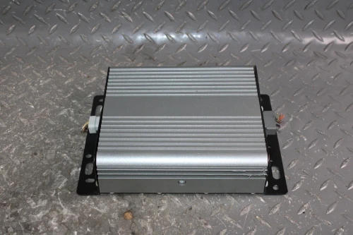 2005-2009 Ford Mustang Used OEM Audio Amplifier