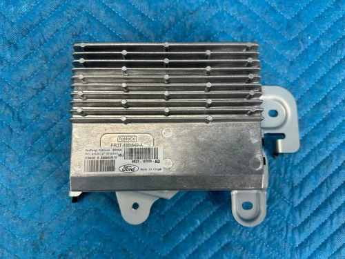 2018-2023 Ford Mustang HR3T18T806AD Used OEM Audio Amplifier