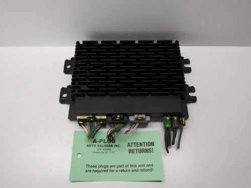 2021-2022 Ford Mustang LJ8T145G647FS Used OEM Audio Amplifier