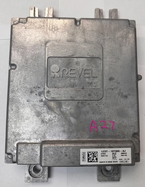 Ford Explorer LC5T18T806AJ Used OEM Audio Amplifier
