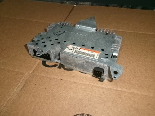 Ford F-150 F65F18B849AA Used OEM Audio Amplifier