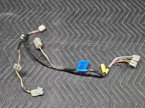 1983-1986 Ford Mustang Used OEM Audio Amplifier