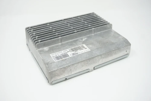 2018-2021 Ford Mustang HR3T18T806AD Used OEM Audio Amplifier