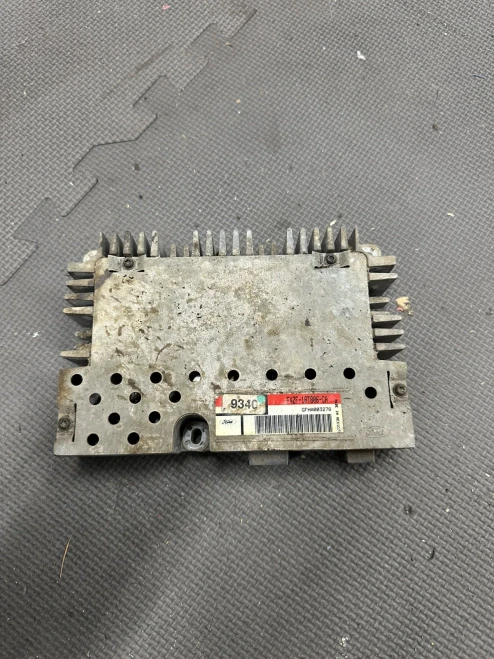 1994-1998 Ford Mustang F4ZF18T806CA Used OEM Audio Amplifier