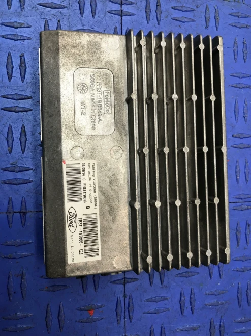 2015 Ford Mustang FR3T18B849A Used OEM Audio Amplifier