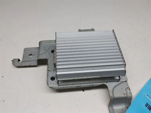 2015-2020 Ford Fusion FPT518C808AB Used OEM Audio Amplifier