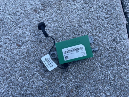 2011-2018 Ford Focus Used OEM Audio Amplifier
