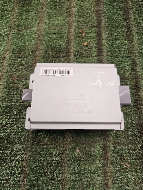 2005-2009 Ford Focus 5W4T18C808AA Used OEM Audio Amplifier