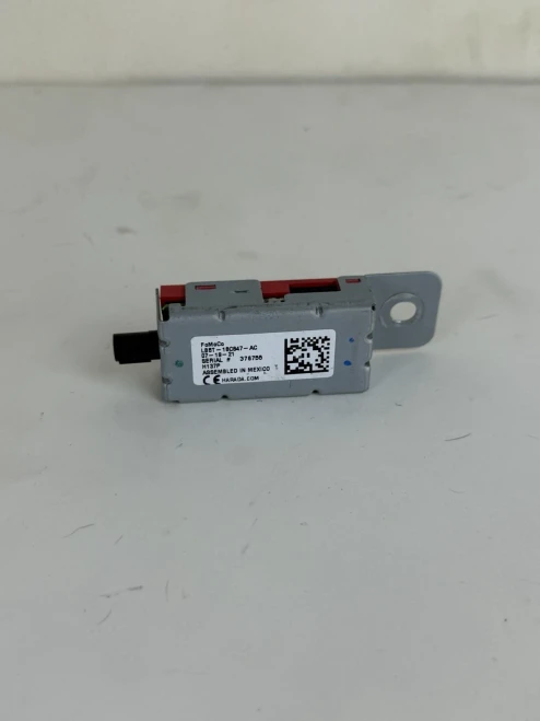 2020-2026 Ford Explorer Used OEM Audio Amplifier