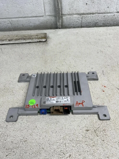 2023 Ford PL1T18T806AA Used OEM Audio Amplifier