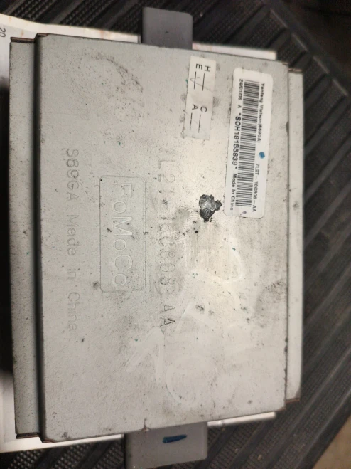 Ford Edge Used OEM Audio Amplifier