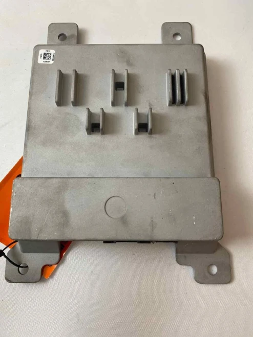 Ford Escape PJ6Y18T806CC Used OEM Audio Amplifier