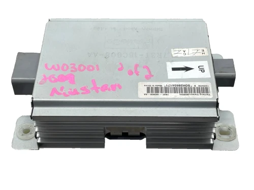 2009 Ford Mustang 7R3T18C808AA Used OEM Audio Amplifier