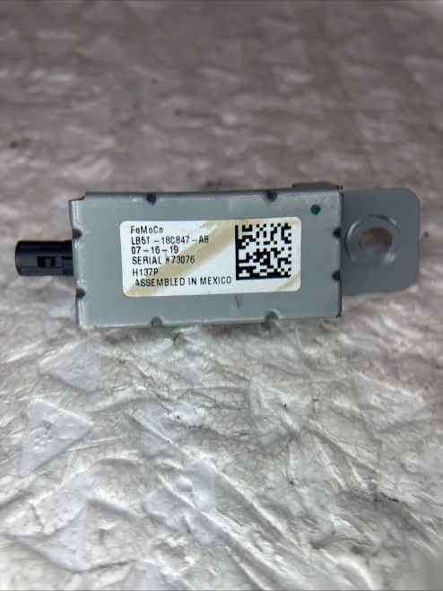 2019-2020 Ford Escape Used OEM Audio Amplifier
