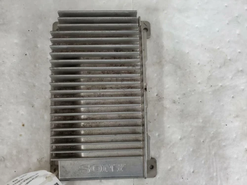 Ford Taurus AG1T18T806AB Used OEM Audio Amplifier