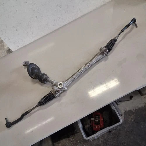 2011-2017 Lexus CT200 steering gear rack & pinion assembly OEM used OEM rack and pinion