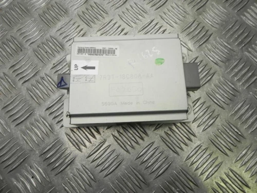 2008 Ford Mustang 7R3T18C808AA Used OEM Audio Amplifier