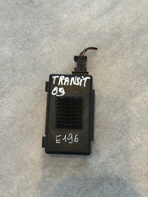 2009 Ford Transit Used OEM Audio Amplifier
