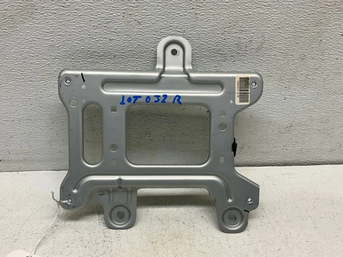 2013-2015 Ford Explorer Used OEM Audio Amplifier