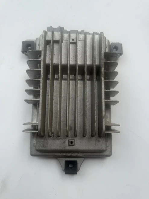 2010-2017 Chevrolet Traverse 25796753 Bose Used OEM Audio Amplifier
