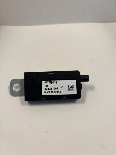 2018-2021 Chevrolet Traverse Used OEM Audio Amplifier
